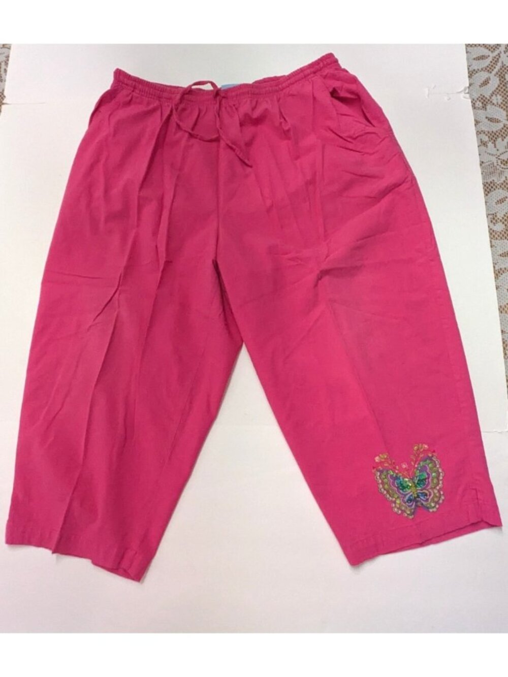Jane Ashley Capri Pants Womens Size 2X Pink Pull On Beaded Butterfly Accent